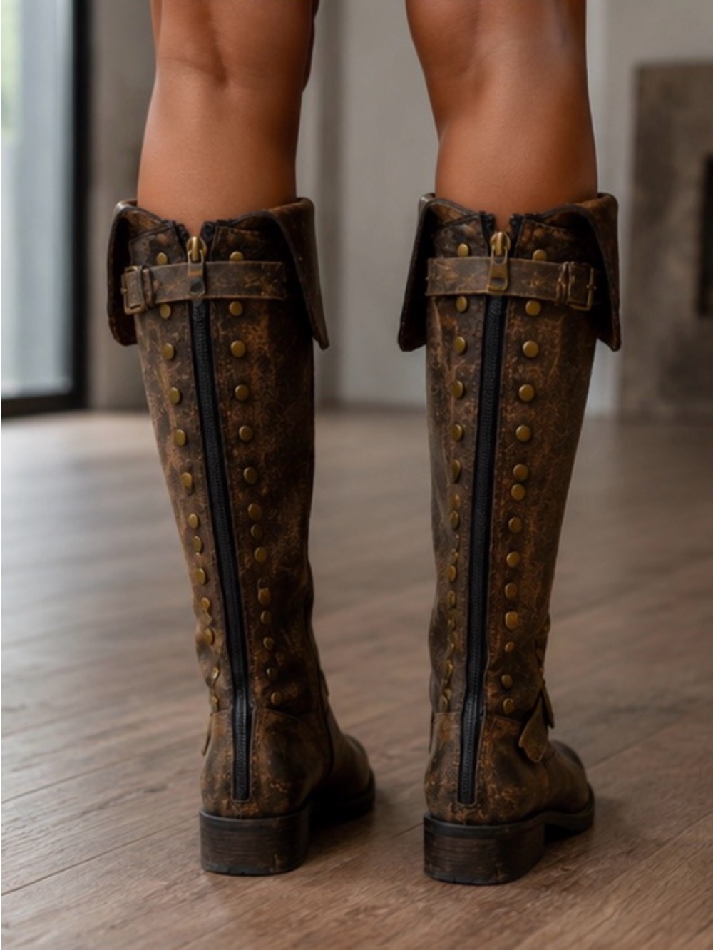 Tory Burch Distressed Brown Leather Riding Boots – Women’s Size 7.5